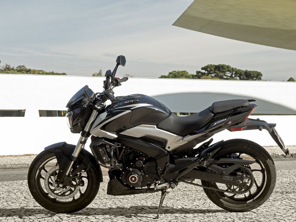 Chính thức ra mắt ‘vua côn tay’ 250cc mới thiết kế khác xa Yamaha Exciter, trang bị trên tầm Honda Winner R, giá ‘mềm’ ảnh 4