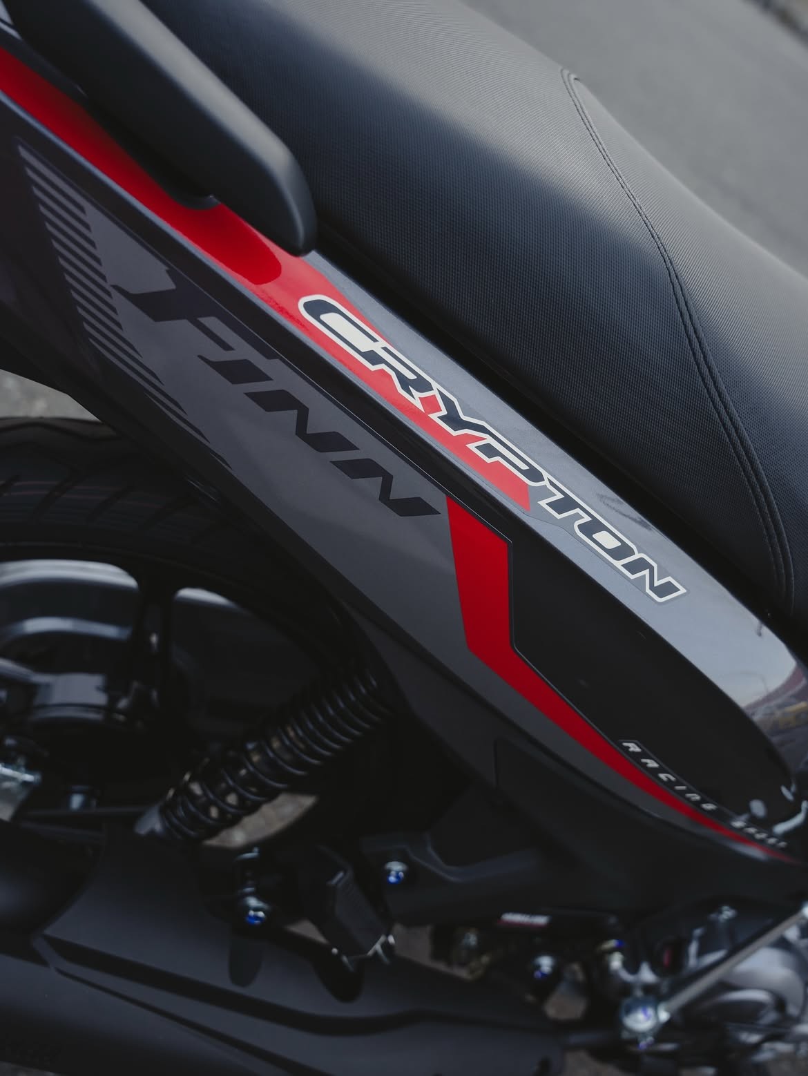 Yamaha nhận cọc ‘vua xe số’ 115cc giá rẻ mới, gây sốt bằng thiết kế ‘nét’ hơn Honda Future, trang bị át vía Wave Alpha ảnh 5
