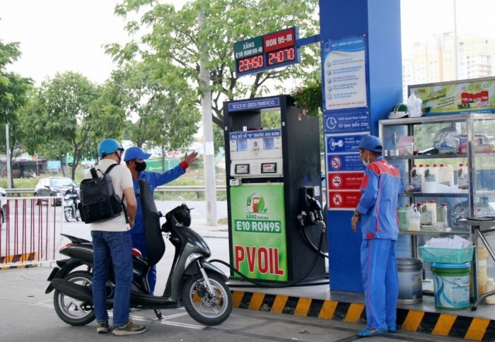 Tin xe hot 22/8: Đối thủ ‘cân sức cân tài’ của Honda SH chính thức ra mắt với giá mềm, trang bị cực đỉnh ảnh 3