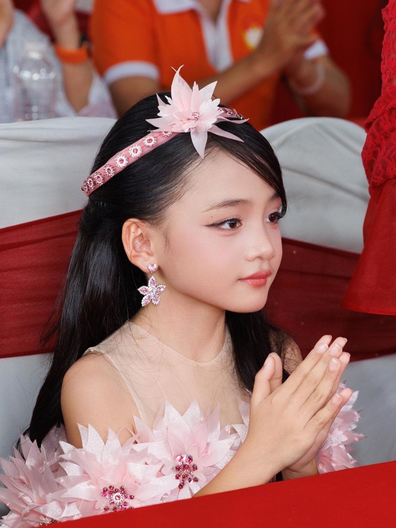 mau-nhi-nguyen-phuong-binh-1787801572.jpg