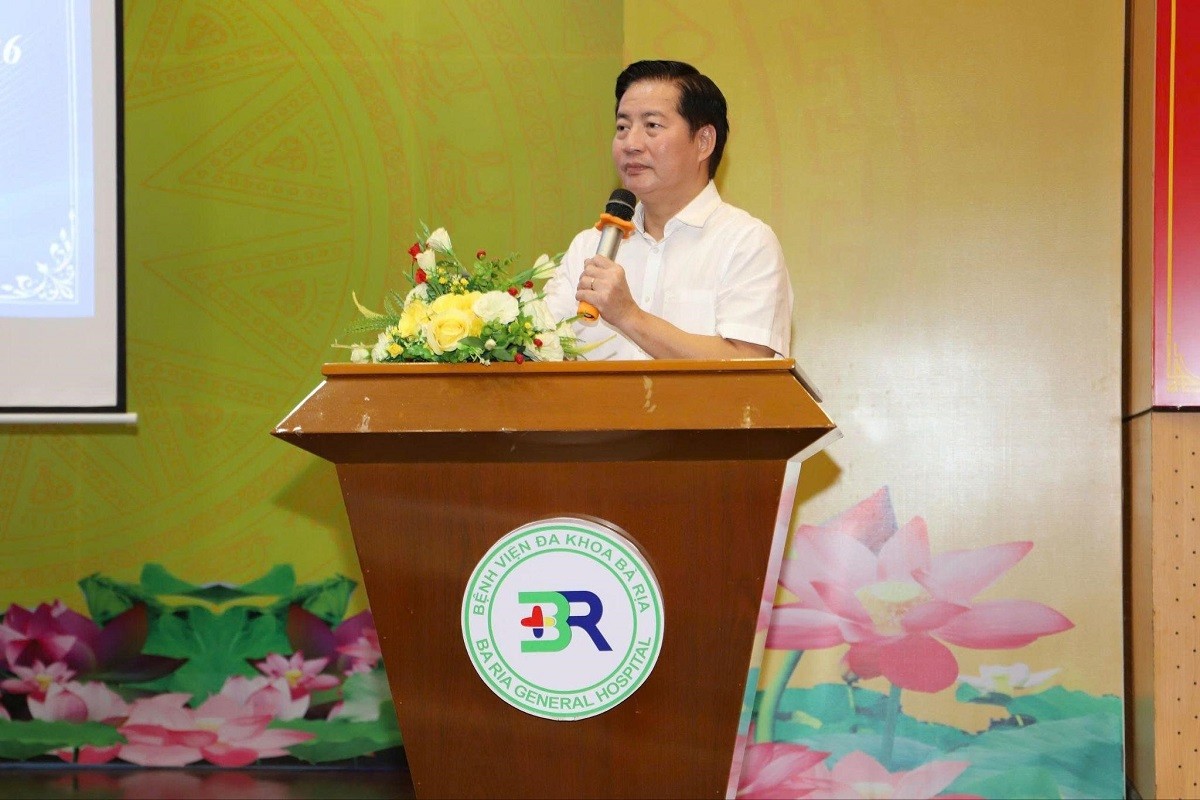 benh-vien-binh-dan-dua-y-te-chuyen-sau-ve-cua-ngo-tphcm-1788004111.jpg