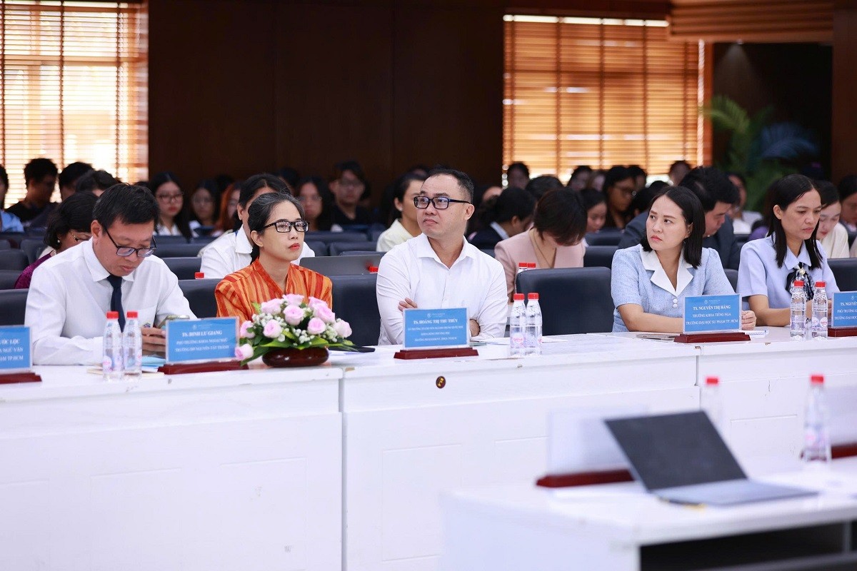 ai-dat-ra-yeu-cau-moi-trong-su-dung-va-quan-tri-ngon-ngu-so-2-1788534556.jpg