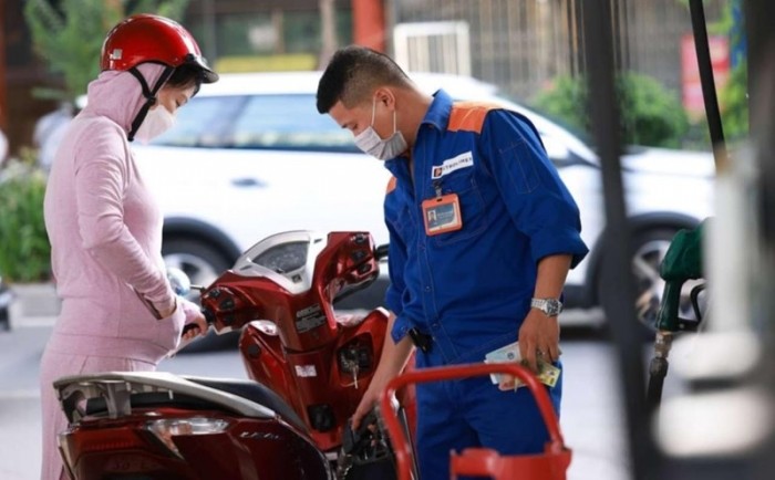 Tin xe trưa 8/9: Suzuki ra mắt ô tô mới ăn đứt Kia Morning và Hyundai Grand i10, giá 168 triệu đồng rẻ gần bằng Honda SH ảnh 2