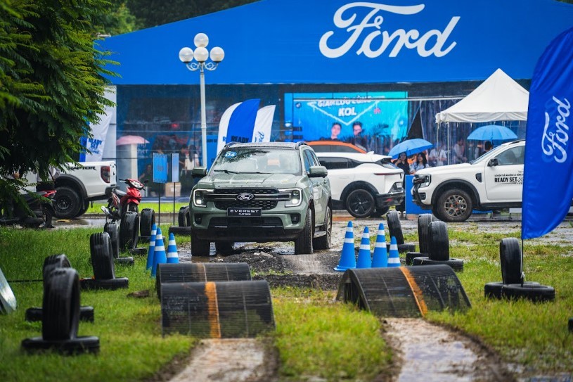 Ford Việt Nam mang đến loạt ưu đãi tháng 9 và triển khai chuỗi trải nghiệm Ready Set Ford trên toàn quốc ảnh 2