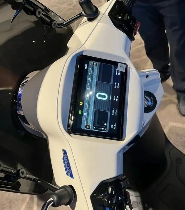 Quyết đấu Honda SH Mode, Yamaha ra mắt ‘vua xe ga’ 125cc mới giá 44,9 triệu đồng, trang bị xịn hơn Air Blade và Vario ảnh 3