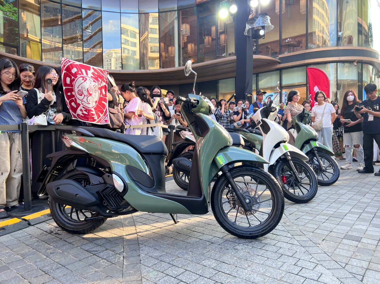 Honda SH Mode 2027 chính thức ra mắt: Thiết kế mới thời thượng, động cơ nâng cấp, trang bị gần bằng SH 125i, giá hấp dẫn ảnh 5