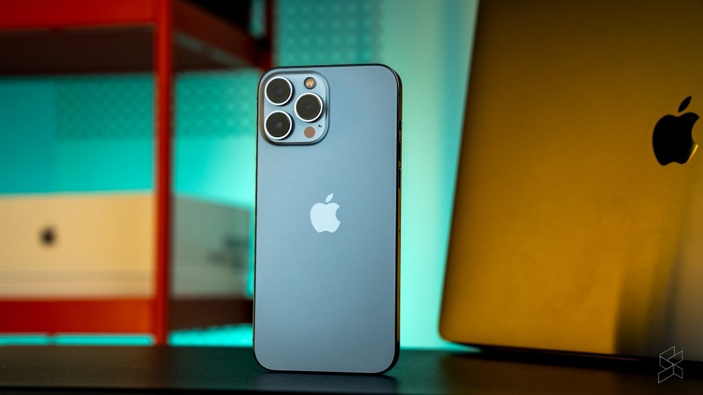 iphone-13-pro-max-1790071472.jpg