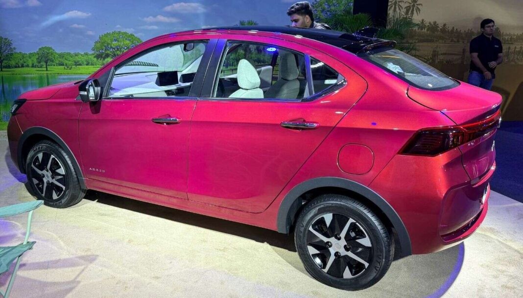 Quên Honda SH đi, mẫu ô tô ‘quốc dân’ mới ra mắt với giá từ 143 triệu đồng, rẻ hơn hẳn Hyundai Grand i10 và Kia Morning ảnh 3