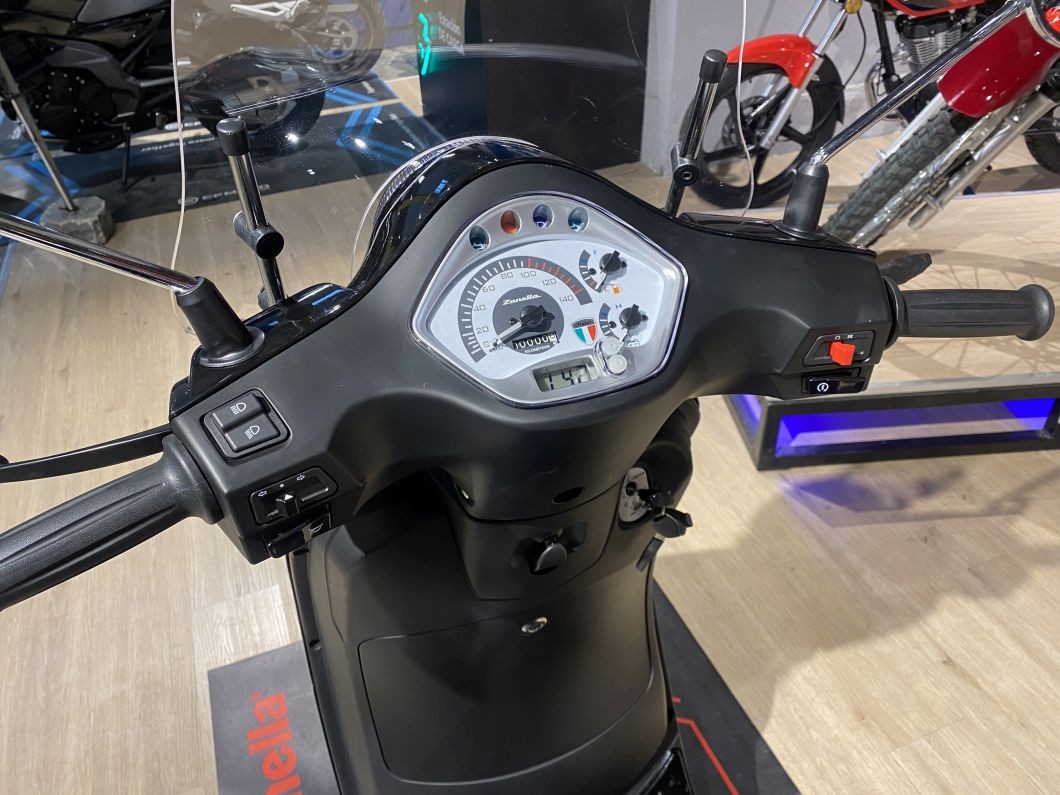 Chính thức ra mắt ‘vua xe ga’ 150cc mới thiết kế thanh lịch, sang trọng hơn cả Honda SH và SH Mode, giá 56,2 triệu đồng ảnh 4
