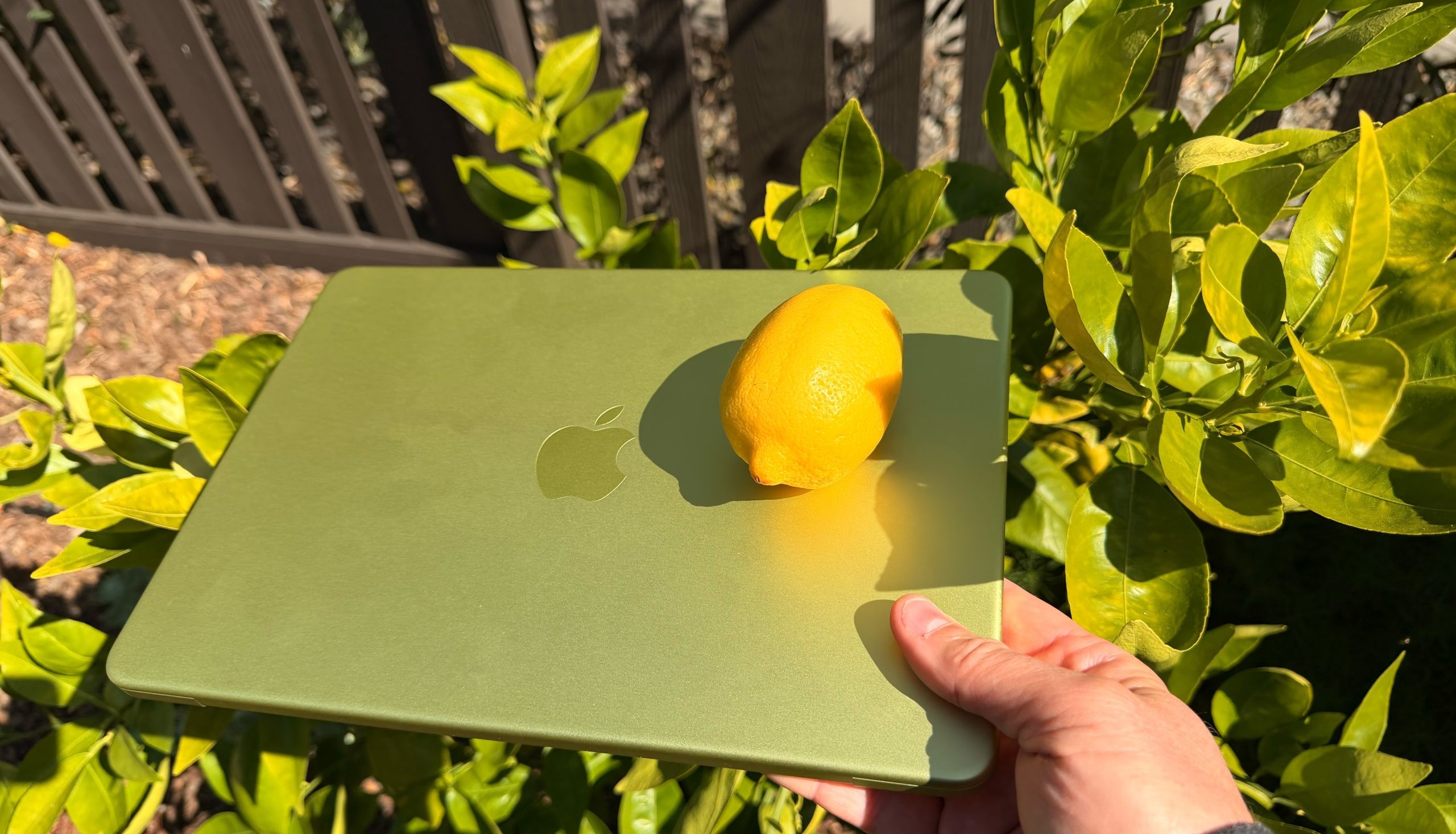 macbook-neo-1790674269.jpg