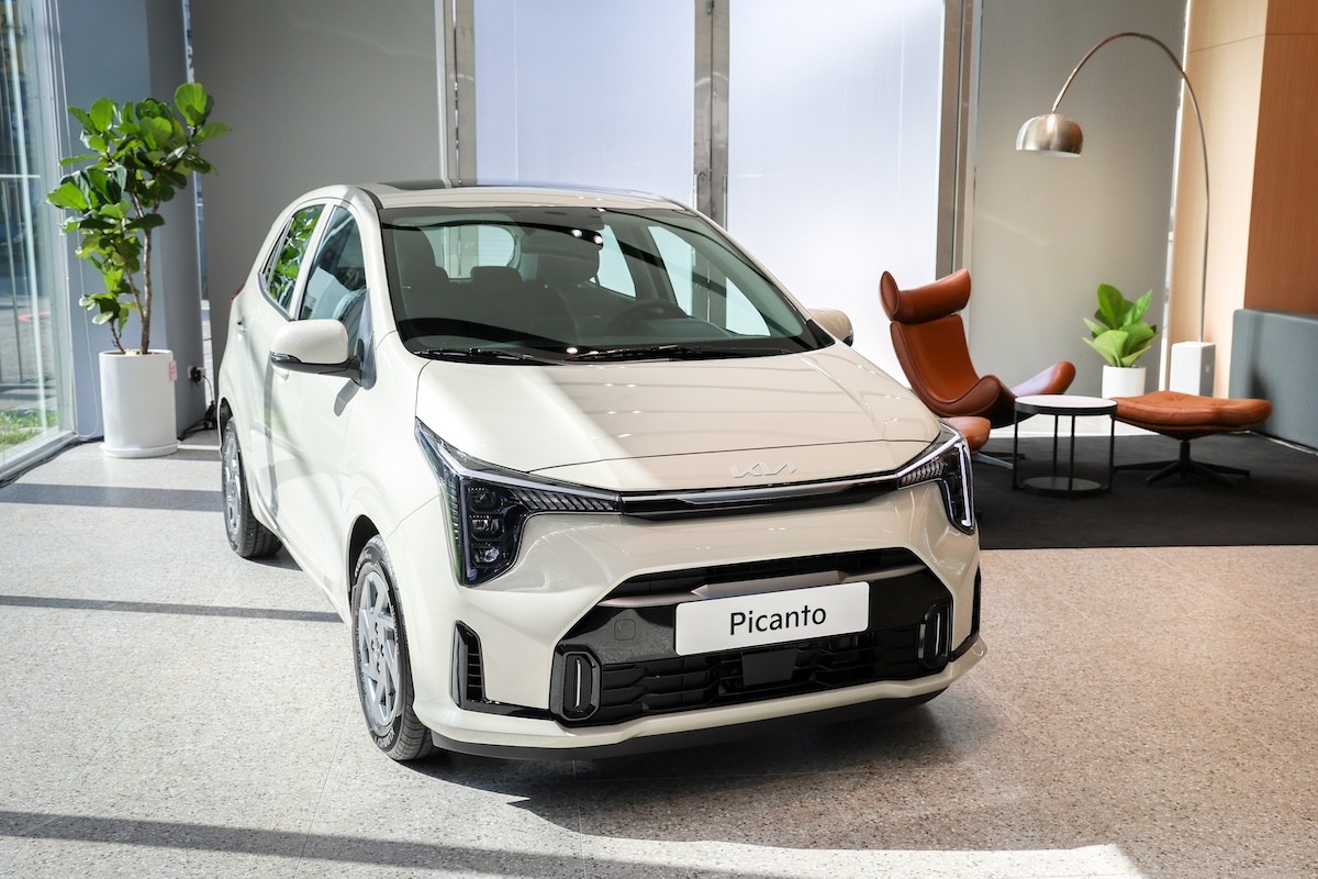Kia chính thức ra mắt ‘vua hatchback cỡ A’ mới đẹp long lanh: Có 7 túi khí và ADAS ăn đứt Hyundai Grand i10, giá rẻ ảnh 2