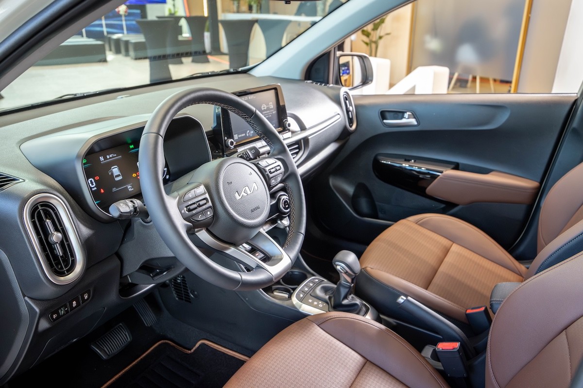 Kia chính thức ra mắt ‘vua hatchback cỡ A’ mới đẹp long lanh: Có 7 túi khí và ADAS ăn đứt Hyundai Grand i10, giá rẻ ảnh 5