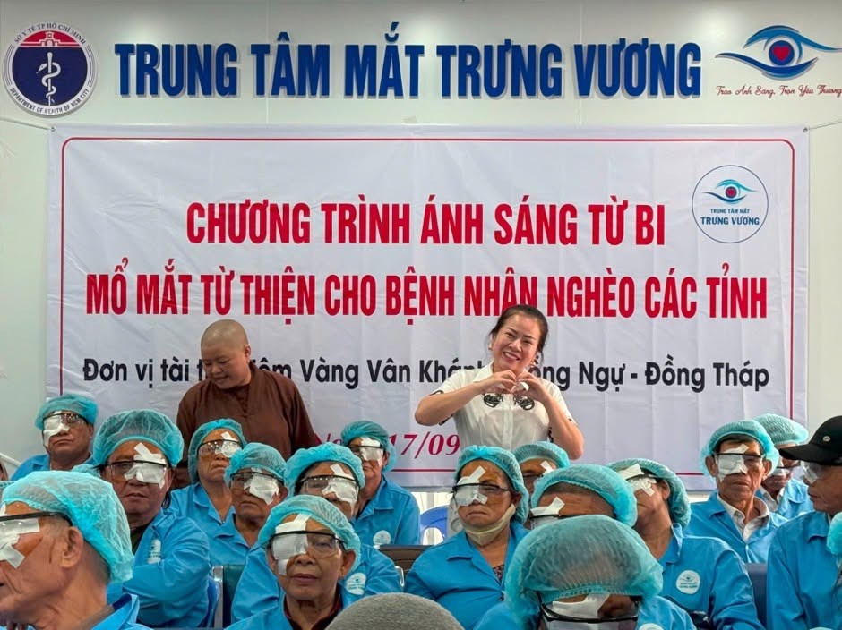 van-khanh1-1790854087.jpg