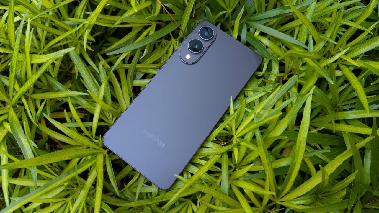 samsung-s25-edge-1791122892.jpg