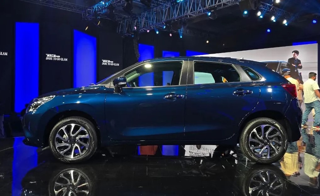 Lãng quên Honda SH, dân tình đổ xô săn đón ô tô ‘quốc dân’ mới của Suzuki giá 161 triệu đồng, rẻ hơn Hyundai Grand i10 ảnh 2