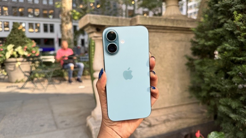 gia-iphone-16-plus-1791361832.jpg