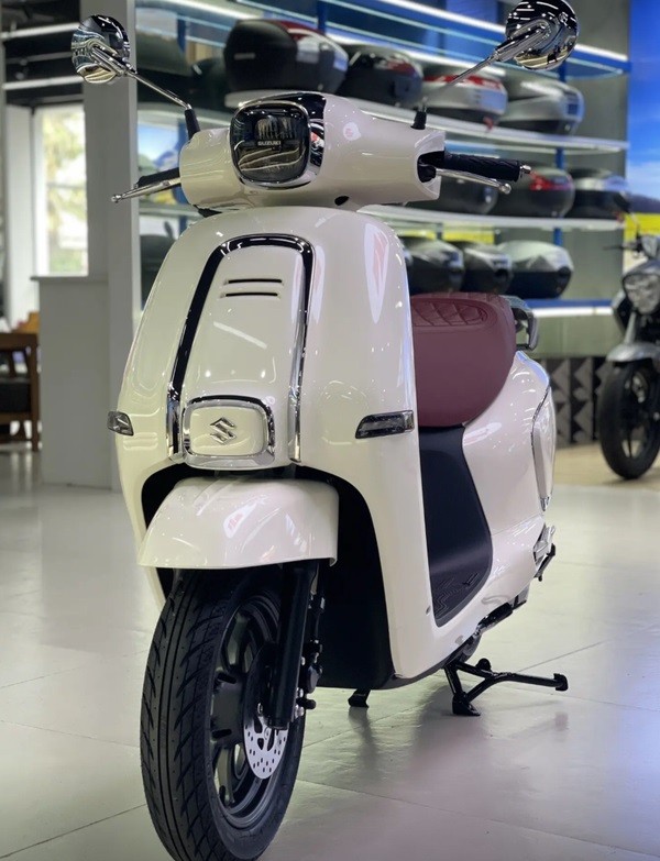 ‘Xé vé’ Honda SH Mode, Suzuki ra mắt ‘vua xe ga’ 125cc mới cực chất, có phanh ABS, giá chỉ 35 triệu đồng rẻ như Vision ảnh 3