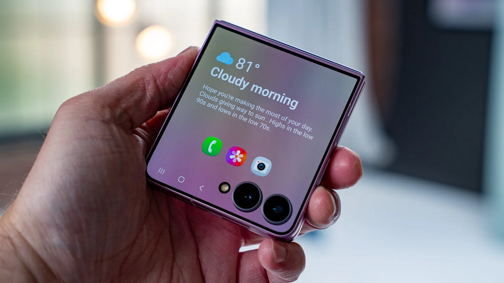 samsung-z-flip-8-1792060510.png