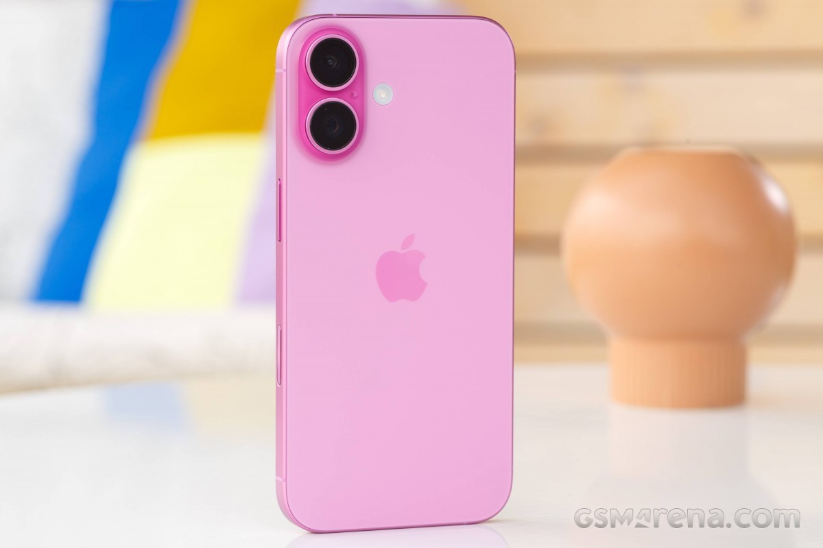 iphone-16-hong-1792385854.jpg
