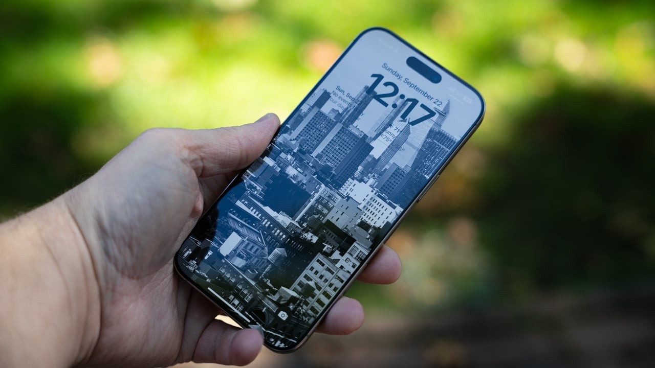 iphone-16-pro-max-1792766311.jpg