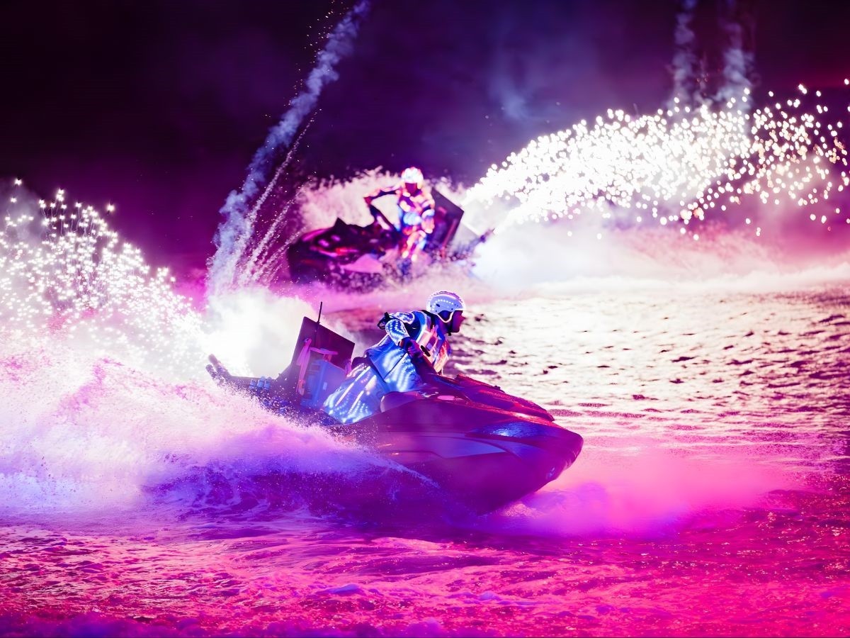jetski-symphony-of-the-sea-1793095280.jpg