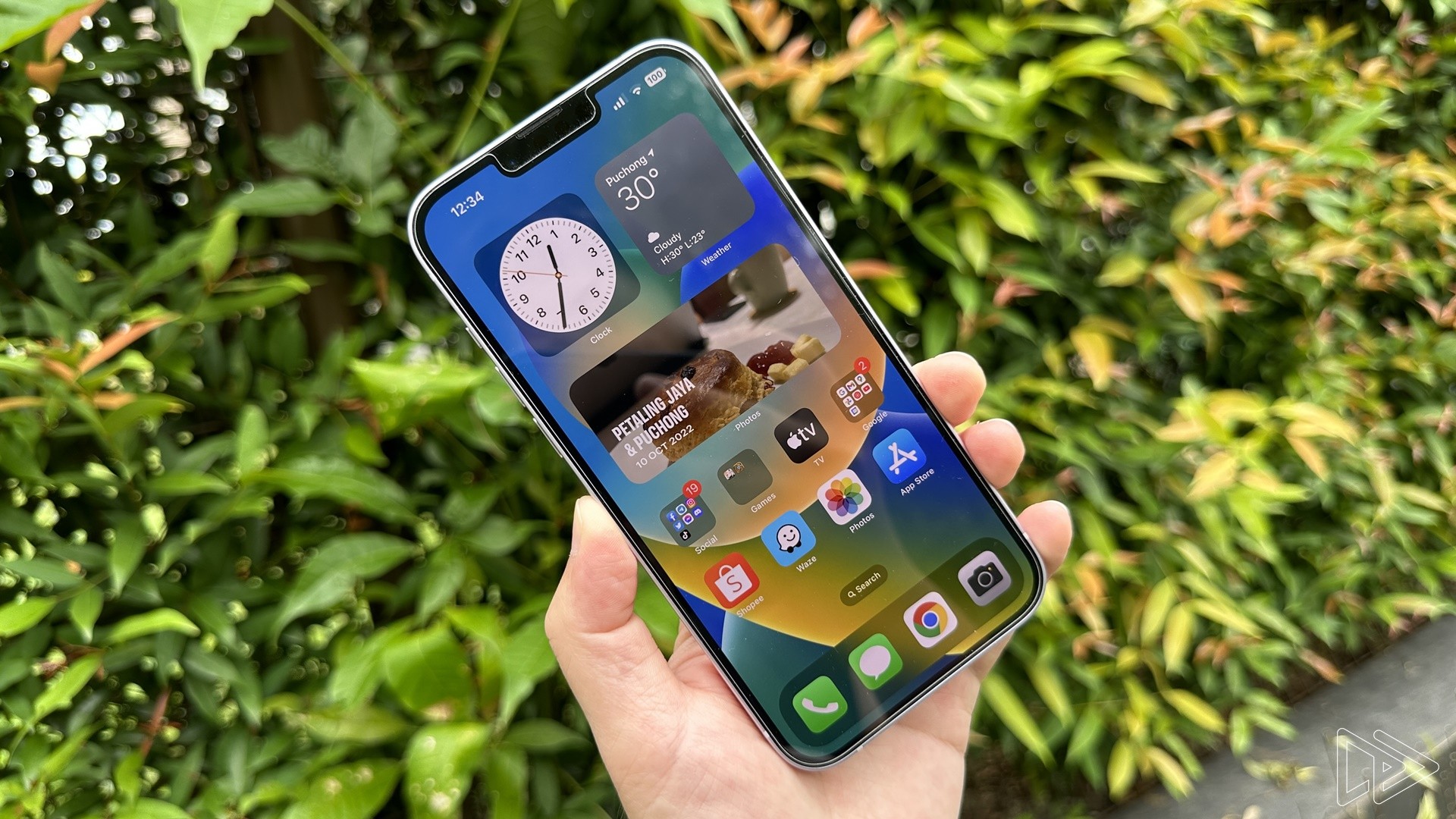 iphone-14-plus-1793181657.jpg