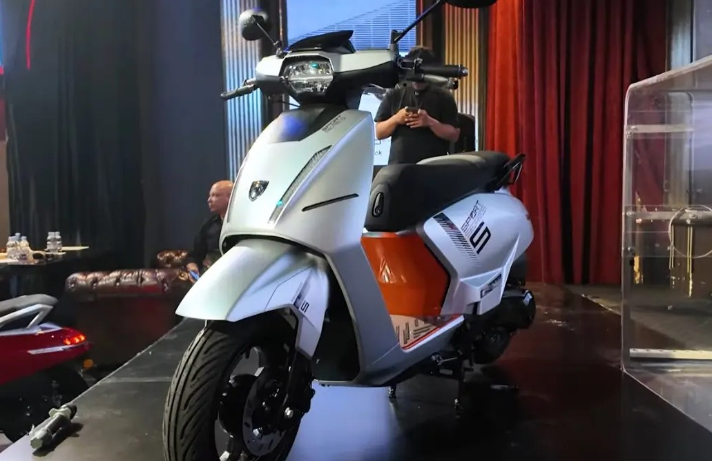 Quyết hạ gục Honda SH, ‘huyền thoại xe ga’ 125cc của Pháp ra mắt: Thiết kế sang hơn SH Mode, có ABS 2 kênh, giá mềm ảnh 4