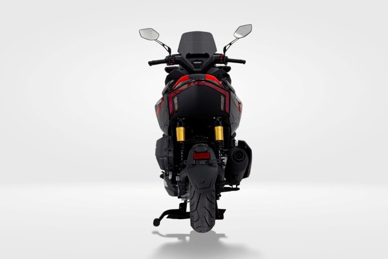 ‘Vua xe ga’ 244cc mới trình làng với giá cực rẻ, sở hữu trang bị xịn sò mà Honda SH cũng chưa từng có ảnh 5