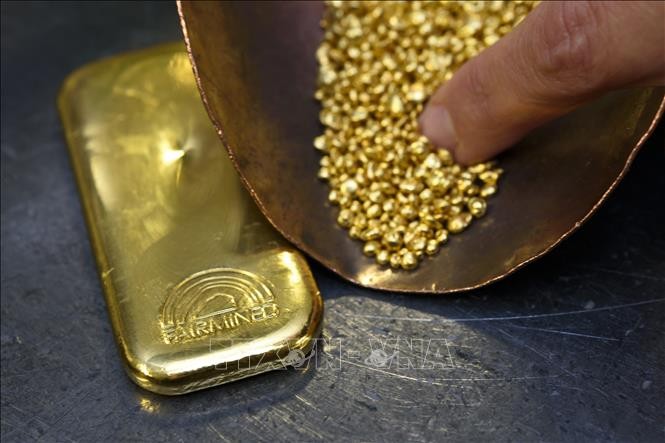 Giá vàng thế giới tăng 1,5% trong tuần qua