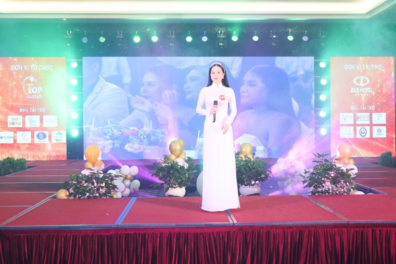 Phần thi tài năng của thí sinh Vũ Thị Ngọc lấy nhiều nước mắt của ban giám khảo