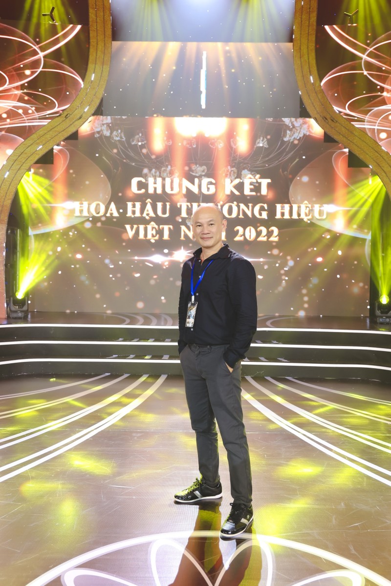 Nhiếp ảnh gia Bình Nguyễn tài trợ hình ảnh cho cuộc thi Hoa hậu Thương hiệu Việt Nam 2022