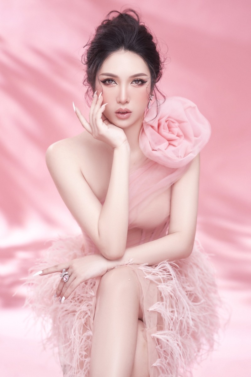 Hoa hậu Khương Phương Anh góp mặt trong chương trình giao lưu văn hóa hợp tác thương mại Đông Nam Á