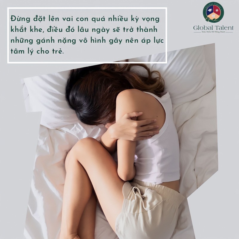 Xung đột trong cách nuôi dạy con: Làm sao định hướng và giáo dục trẻ đúng cách?