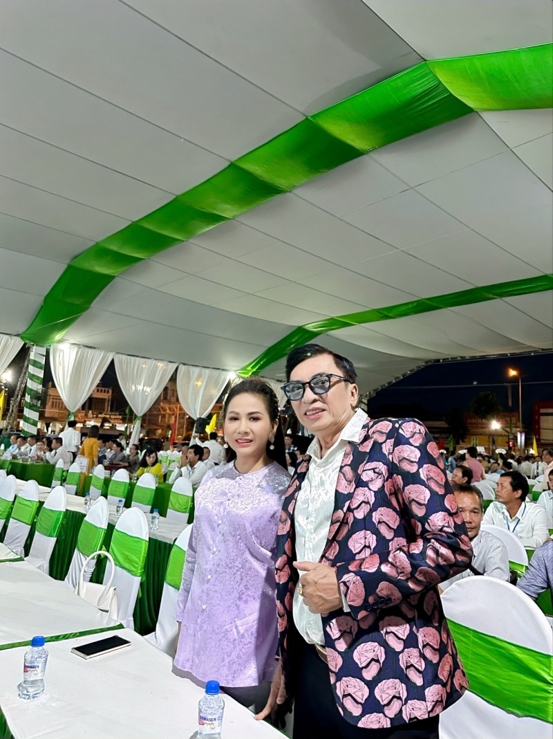 Màn biểu diễn ăn ý của Nhạc sĩ Đình Văn và Ca sĩ Anna Yến Phượng