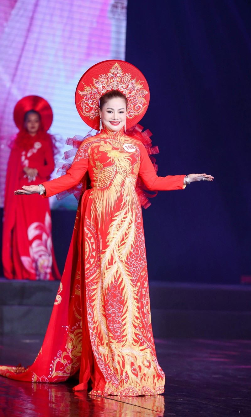 Top 20 Hoa hậu Thương hiệu Việt Nam 2023 gọi tên doanh nhân Đàm Thị Hồng Luyến