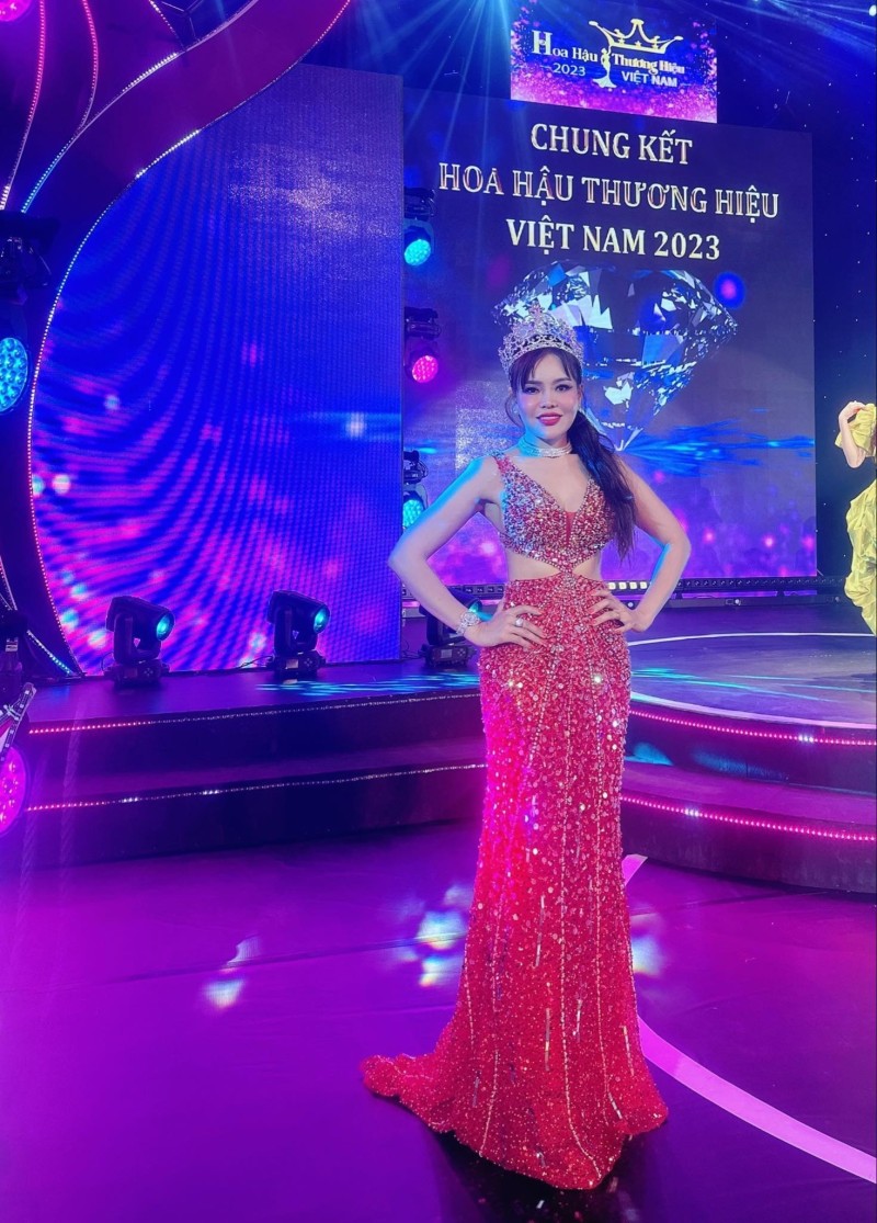 Á hậu Trúc Linh xuất hiện với vai trò đặc biệt tại chung kết Hoa hậu Thương hiệu Việt Nam 2023