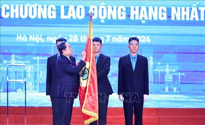 Chủ tịch Quốc hội Trần Thanh Mẫn: Tin tưởng, kỳ vọng đối với giai cấp công nhân và tổ chức công đoàn Việt Nam sẽ có bước phát triển mới