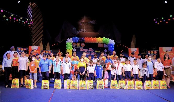 Tết Trung thu cho thiếu niên, nhi đồng tại các địa phương