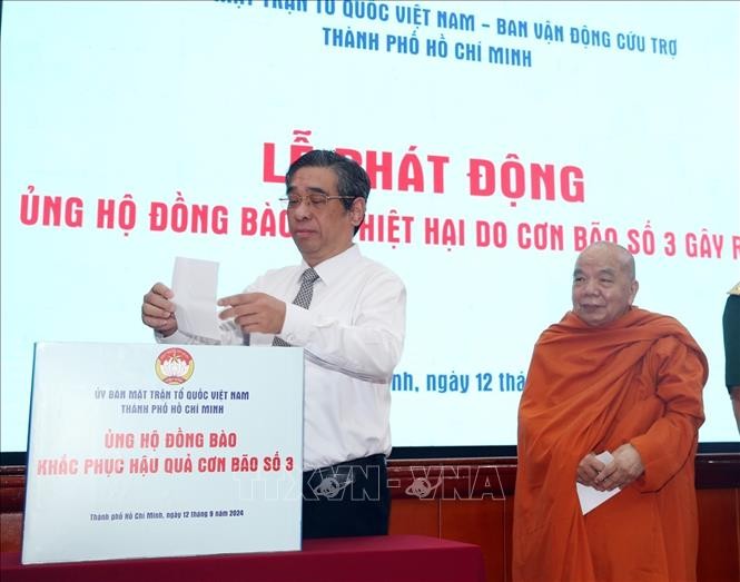 Đến chiều 15/9, Ban Vận động Cứu trợ Trung ương ủng hộ đồng bào bị thiệt hại của bão số 3 đã nhận được 1.094 tỷ đồng
