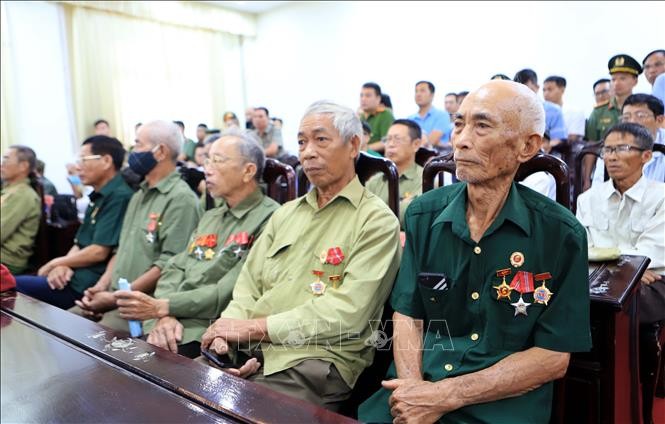 Báo cáo cấp có thẩm quyền điều chỉnh, bổ sung kinh phí trợ cấp người có công