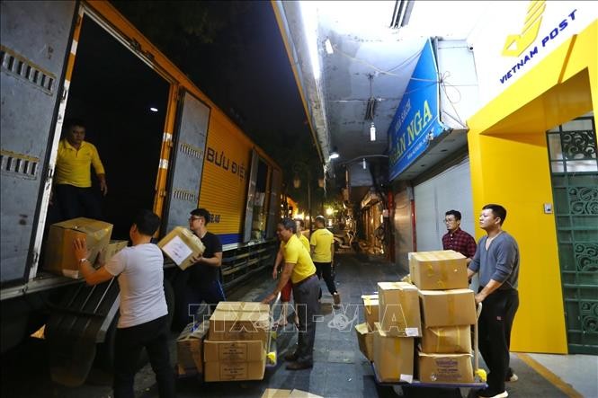 Về việc lựa chọn doanh nghiệp bưu chính thực hiện chuyển phát bưu gửi thương mại điện tử