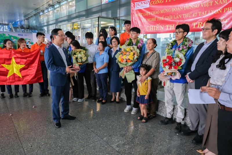 Lan toả kỹ năng nghề trong thế hệ trẻ, khuyến khích doanh nghiệp tham gia đào tạo nghề