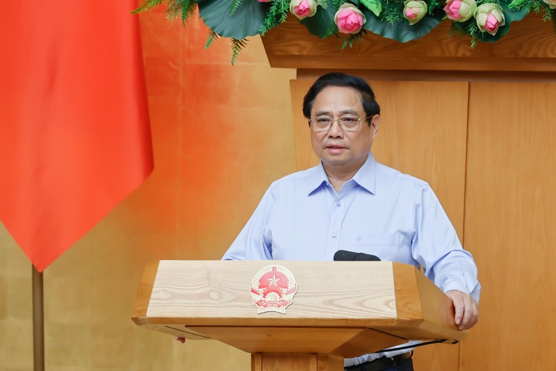 Thủ tướng: Tránh tình trạng việc nhỏ cũng phải trình lên cấp Trung ương, pháp luật không chỉ giúp tăng cường quản lý mà phải khuyến khích sự sáng tạo