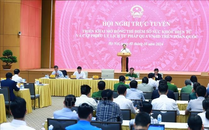 Triển khai mở rộng Sổ sức khỏe điện tử và cấp Phiếu lý lịch tư pháp trên VNeID quy mô toàn quốc