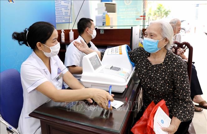 Cả nước có 186,2 triệu lượt người khám chữa bệnh bảo hiểm y tế nội trú và ngoại trú