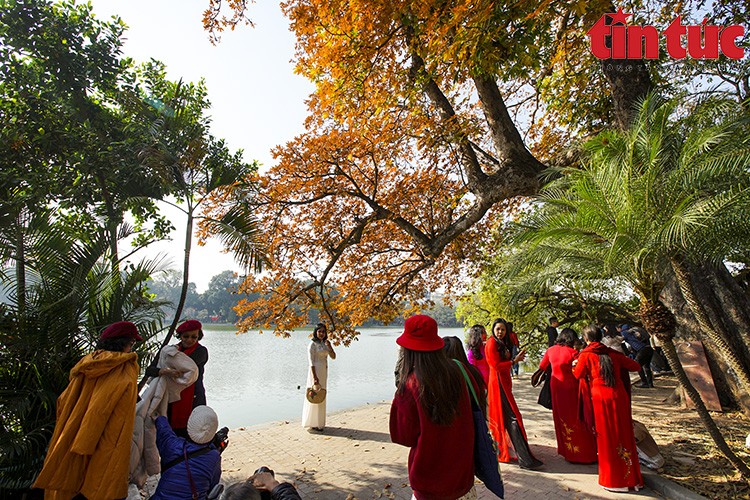 Bắc Bộ tăng nhiệt, trưa chiều hửng nắng