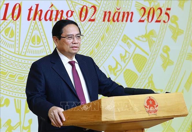 Thủ tướng Phạm Minh Chính: Các bộ, ngành, địa phương có cam kết để doanh nghiệp yên tâm đầu tư sản xuất, kinh doanh, cùng đất nước phát triển