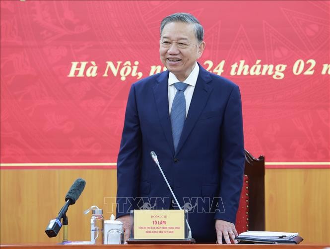 Tổng Bí thư Tô Lâm: Tháo gỡ rào cản, nút thắt, “điểm nghẽn” để kinh tế phát triển, đặc biệt quan tâm kinh tế tư nhân