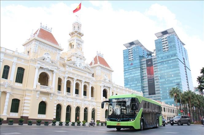 Bắc Bộ trời rét, Nam Bộ nắng nóng