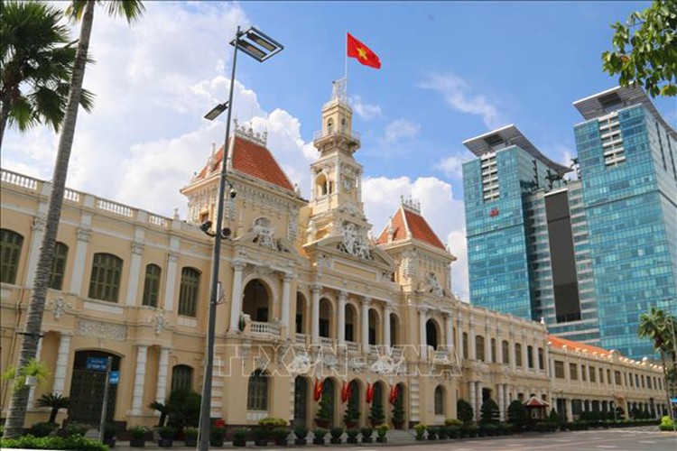 Bắc Bộ và Bắc Trung Bộ trời rét, Nam Bộ nắng nóng